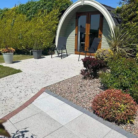 The Burrow - Sleeps 4 Camping Burnfoot